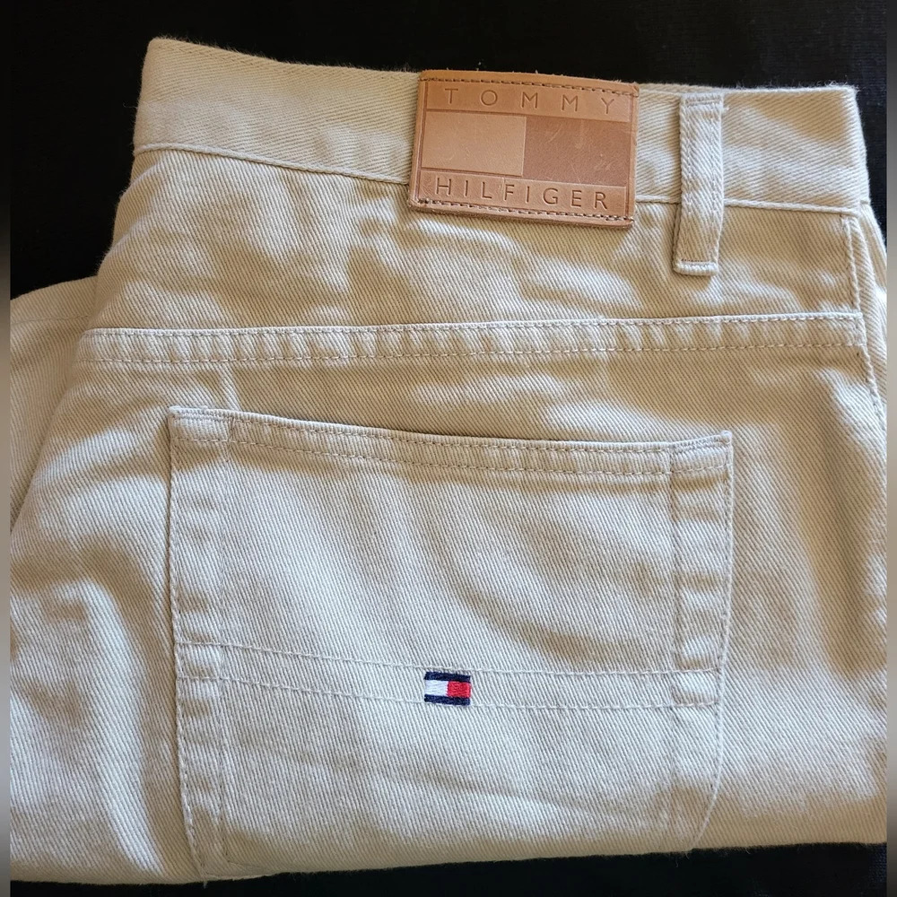 Tommy Hilfiger Vintage Beige Twill 5-Pocket Styling Preppy Shorts Size 14 Y2K
